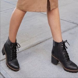 naturalizer combat boots